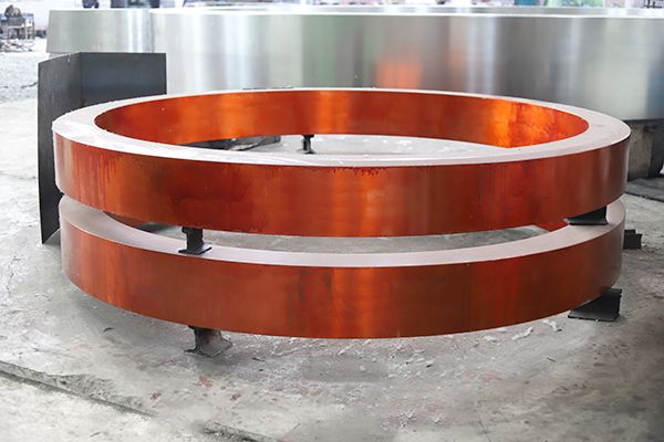 大型鑄造加工廠家為您服務(wù)，鑄件為什么需要打磨？