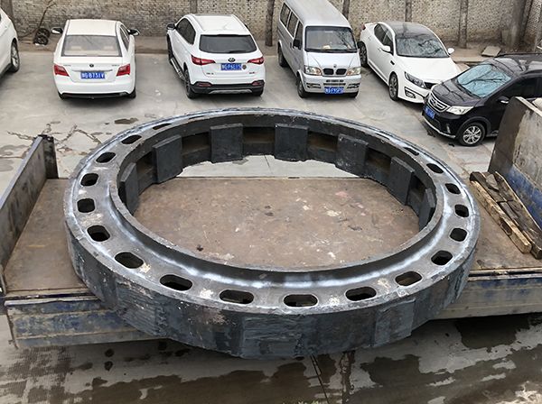 鑄鋼件加工中如何避免出現(xiàn)尺寸偏差和不合格品？