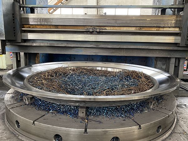 為何鑄鋼件加工廠家的報(bào)價各不相同？