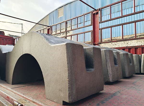 在對(duì)大型鑄鋼件造型中，直澆道、橫澆道、內(nèi)澆道起到什么作用？