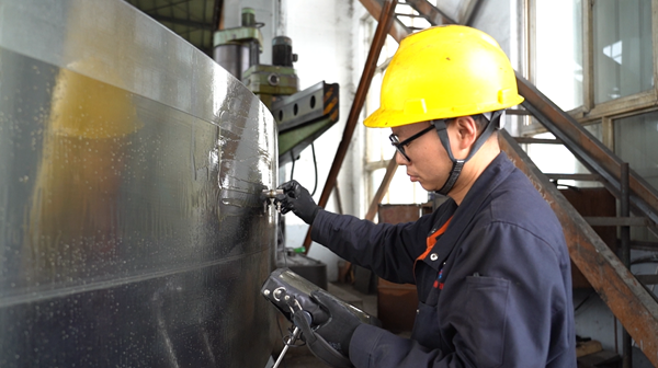 騰飛鑄鋼 | 大型鑄鋼件常見缺陷及其解決方案