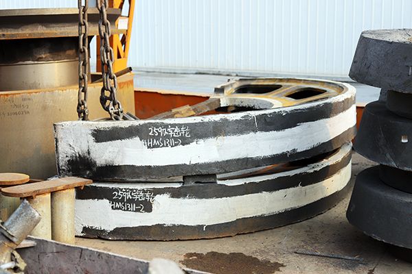 快來聽課吧，鑄鋼件廠家來講解鑄造什么及其生產(chǎn)特點(diǎn)