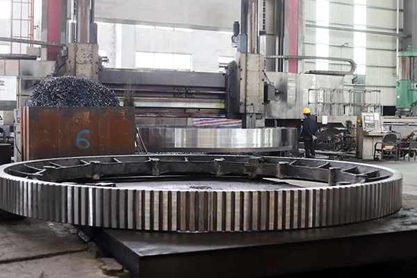 你問我答，鑄鋼件廠家跟你聊聊大齒輪