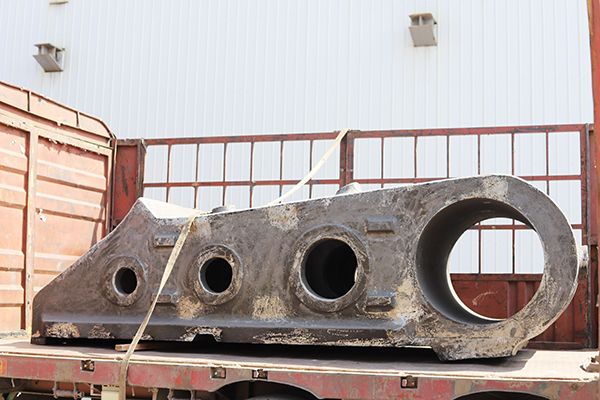 大型鑄鋼件比鑄鐵件好，其鑄造工藝的特點(diǎn)是？