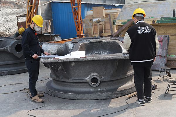 想要高質(zhì)量的大型鑄鋼件，那不要小覷鑄件的每一步操作