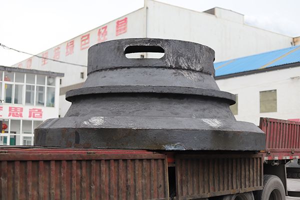 鑄鋼件加工廠家對生產(chǎn)大型鑄鋼件的家人說我需要的人才是？