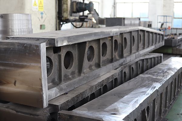 【答疑解惑】大型鑄鋼件廠家生產(chǎn)的大型鑄鋼件質(zhì)量好靠的是什么？